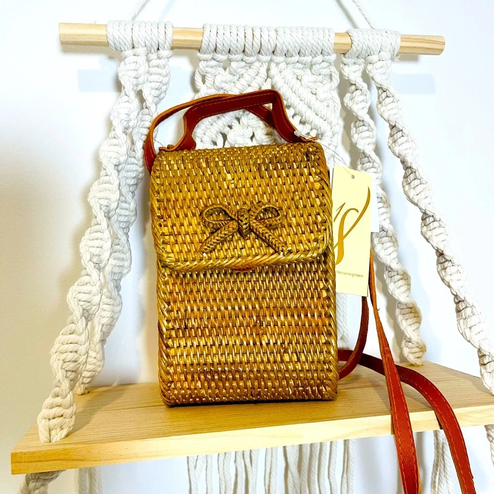 NWT CollectionEighteen Weave Rattan Crossbody Mini Purse MSRP $78 Cottagecore - Picture 1 of 4